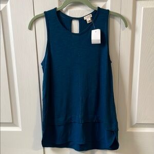 J. Crew Blue Sleeveless Tank Top with Relaxed Fit and Rounded Neckline